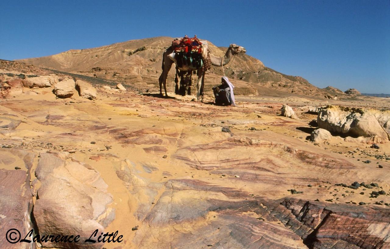 Petite halte près des roches colorèes